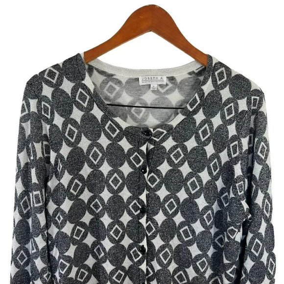 Joseph A. Gray and White Circle and Diamonds Shape Pattern Metallic Cardigan XL - Picture 3 of 6